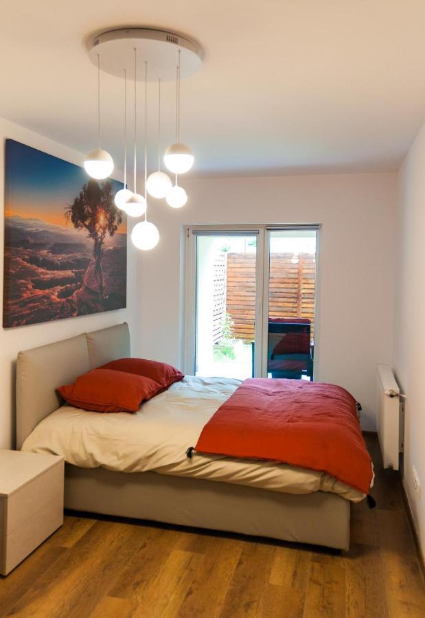 Bg Luximmo Apartments Cluj Napoca Bagian luar foto